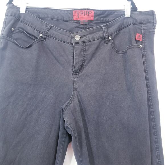 Tripp NYC Skull Studded Mid Rise Skinny Black Jeans - Picture 9 of 13